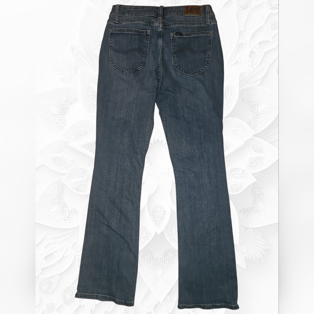 Lee Women's Classic Bootleg Jeans - Dark Blue - Picture 5 of 7